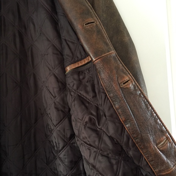 Heavy GORGEOUS leather coat. No offers, sorry. - Picture 7 of 8